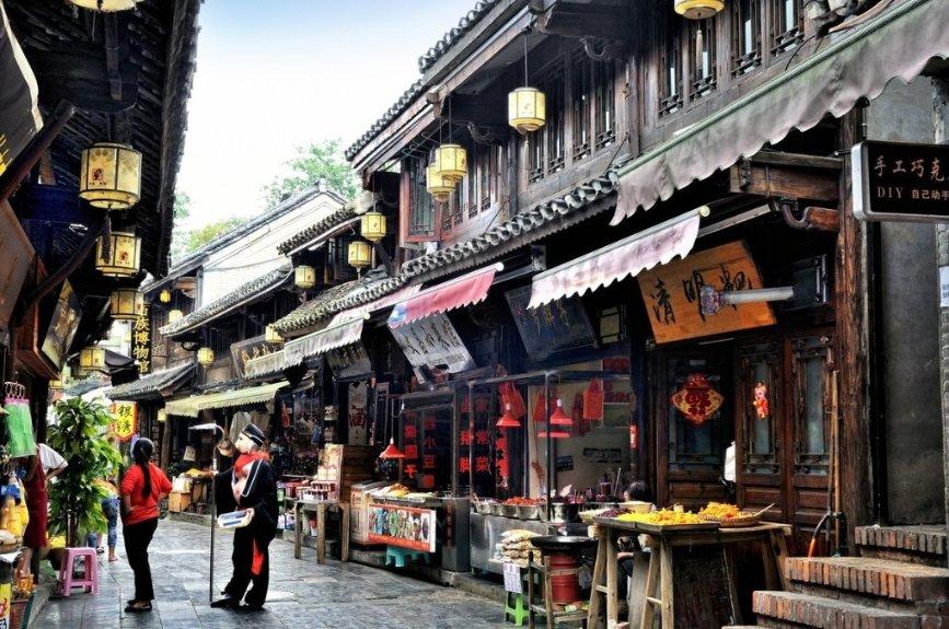 保定高新区:新春送“福” 税暖人心